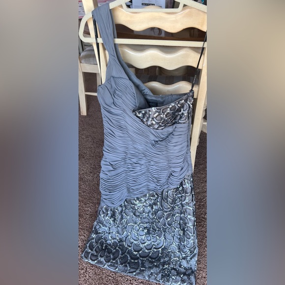 Suewong Nocturne Gray Cocktail Dress (Size 4) - Picture 4 of 5